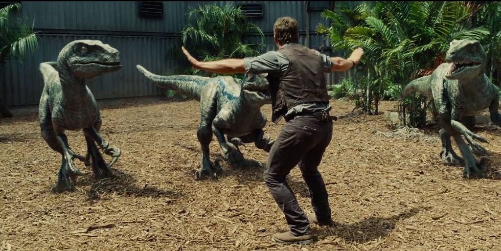 jurassic-world-super-bowl-13