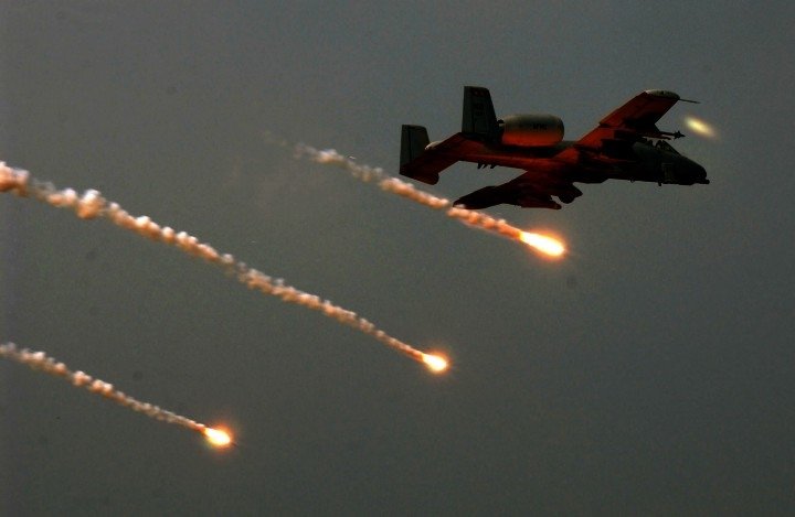 A-10 Flare Dropping Flares