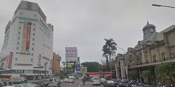 火車站前金店面街景.jpg