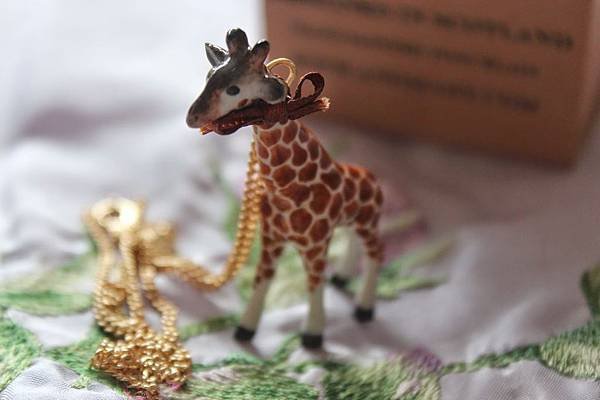 giraffe-necklace-and-mary.jpg