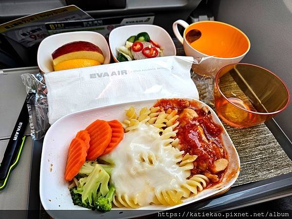 迷妹首訪D&amp;E--ASIANA AIRLINES + 주니비