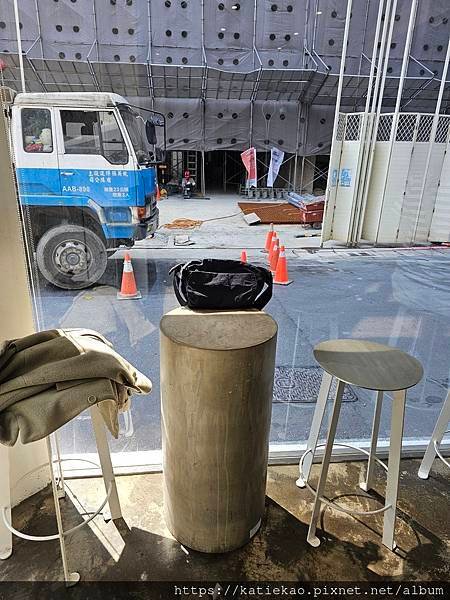 咖啡館小旅行--捷運忠孝敦化站--COFFEE LAW 敦南