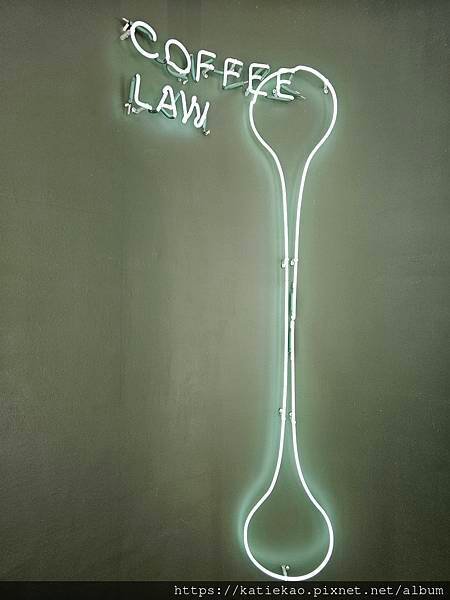 咖啡館小旅行--捷運忠孝敦化站--COFFEE LAW 敦南
