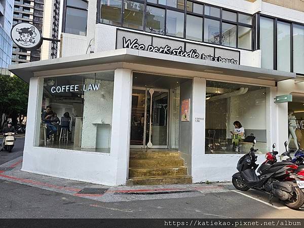 咖啡館小旅行--捷運忠孝敦化站--COFFEE LAW 敦南