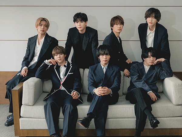 なにわ男子LIVE TOUR 2024＋2025 ʻ+Alp