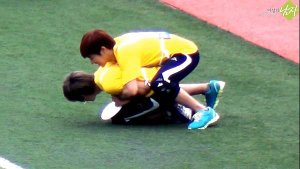 [fancam] 120710 Idol Star Olympic Sunnggyu + Dongwoo cut (CR. HommeFataleSungkyu)