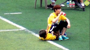 [fancam] 120710 Idol Star Olympic Sunnggyu + Dongwoo cut01 (CR. HommeFataleSungkyu)