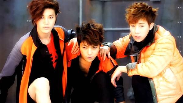 120821 W Korea CUT02