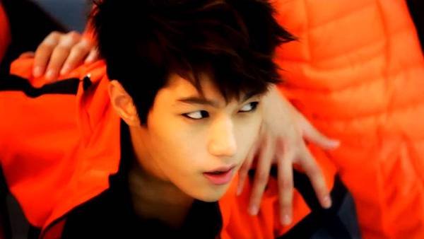 120821 W Korea CUT05