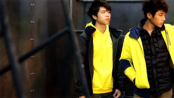 120821 W Korea CUT12