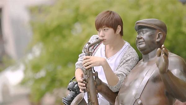 L&apos;s bravo viewtiful PT2 teaser-cut08.jpg