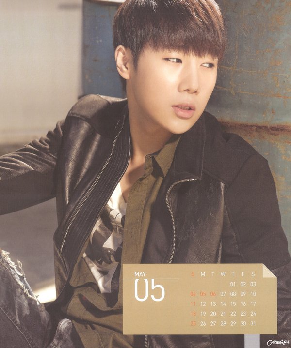 2014 Calendar (cr.La Esperanca; fr. PTT Infinite) (19).jpg