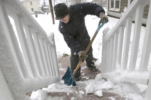 ht snow shovel.jpg