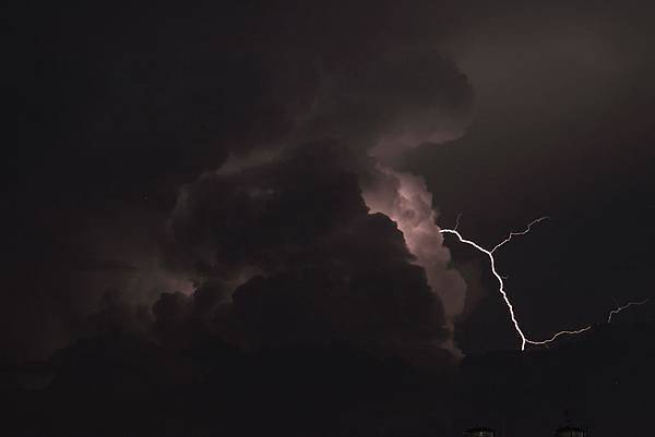 小小的閃電