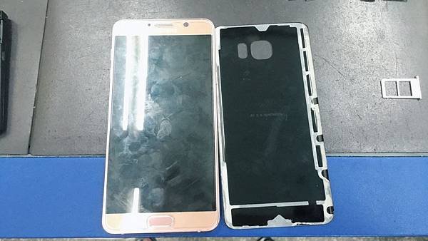 三星 Note5 電池老化異常耗電充電慢電池膨脹維修.jpg