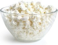 cottage-cheese-in-a-glass-bowl.jpg