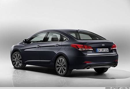 HYUNDAI i40 全新改款1-4.jpg