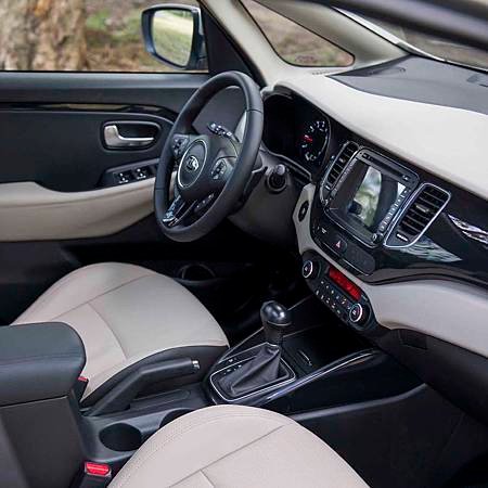 Kia Carens vs1-10.jpg