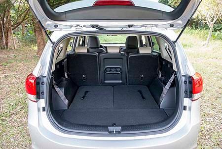 Kia Carens vs1-12.jpg