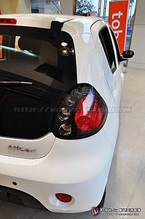 TOBE_M&apos;CAR_006.jpg