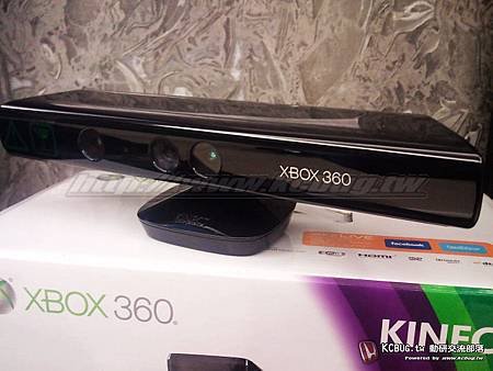 Xbox 360 4G+ KINECT 同捆包_001.jpg