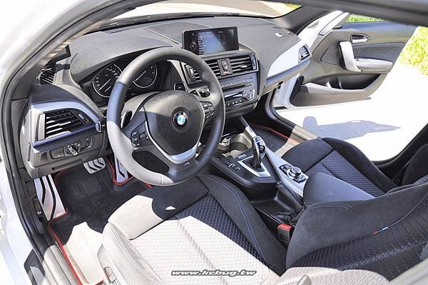 BMW M135i (F20) 開箱_047.jpg