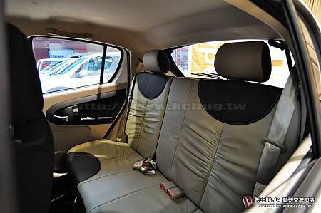 TOBE_M&apos;CAR_048.jpg