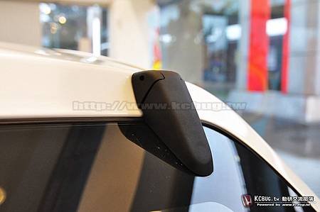 TOBE_M&apos;CAR_027.jpg