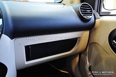 TOBE_M&apos;CAR_063.jpg