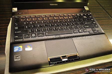 Toshiba Portege R700_009.jpg