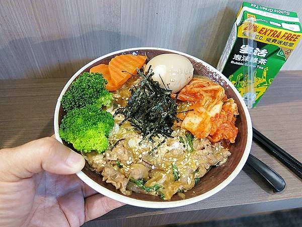 食話食說263：基隆美食！魟丼，日式丼飯超值美味，醃漬蘿蔔/