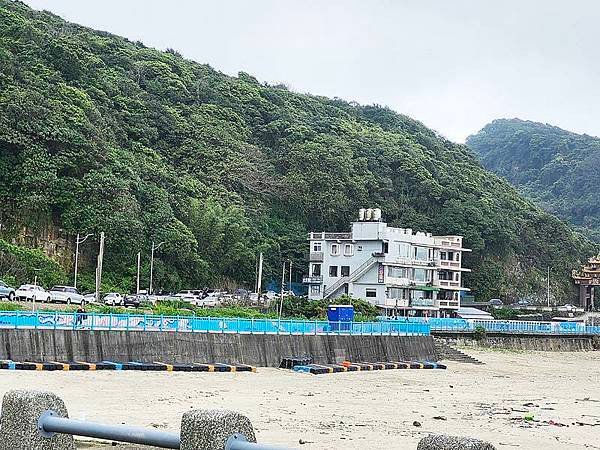 食話食說304：新北美食！大海邊美食，海景第一排，龜吼漁港海