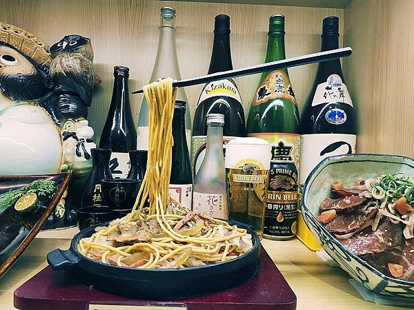 台北居酒屋推薦！玖酒井食事町，東京飲爆只要399元，享受經典