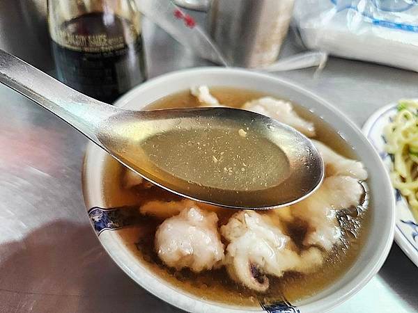 食話食說343：基隆美食！廟口40號花枝焿·大麵炒，逾60年