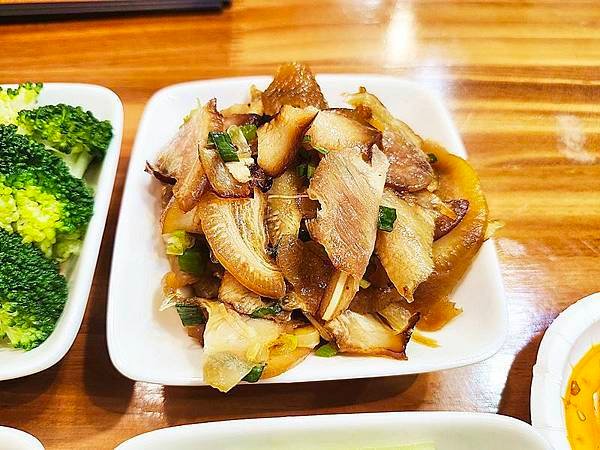 台北美食！肥滋滋牛肉麵專門店Fat Beef Noodles