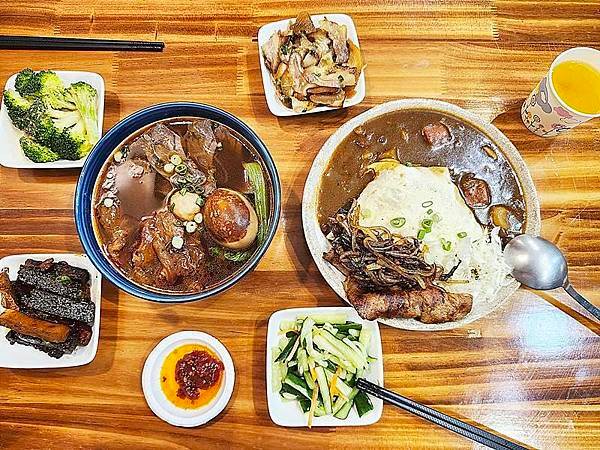 台北美食！肥滋滋牛肉麵專門店Fat Beef Noodles