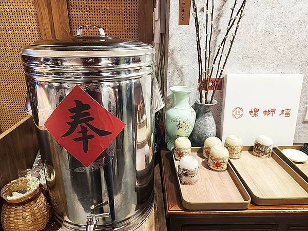台北美食！螺螄福rose food正宗柳州螺螄粉信義店，台北