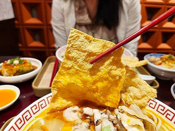 台北美食！螺螄福rose food正宗柳州螺螄粉信義店，台北