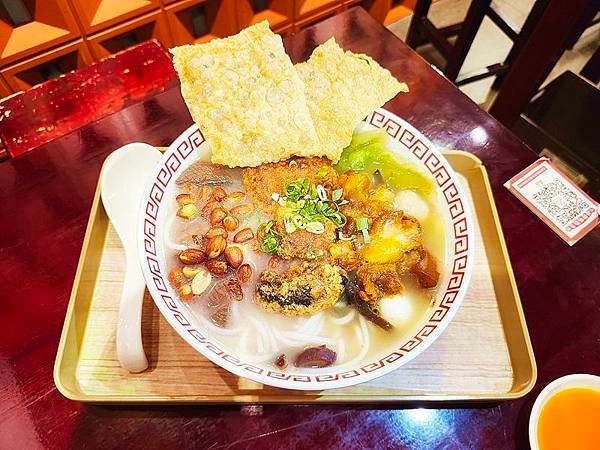 台北美食！螺螄福rose food正宗柳州螺螄粉信義店，台北