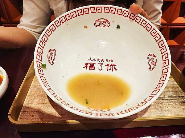 台北美食！螺螄福rose food正宗柳州螺螄粉信義店，台北