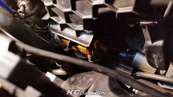 Ford Focus ST MK3 安裝 KC.TBS_03.jpg