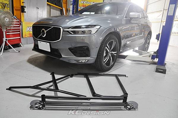 Volvo XC60 (SPA) T6 安裝 KCDesign 全車底盤結構桿(4件式)_001.jpg