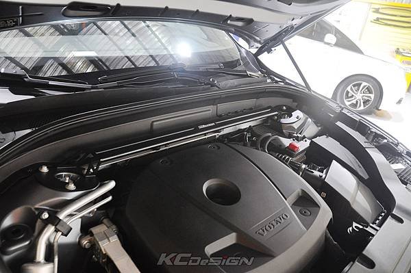 Volvo XC60 (SPA) T6 安裝 KCDesign 全車底盤結構桿(4件式)_016.jpg