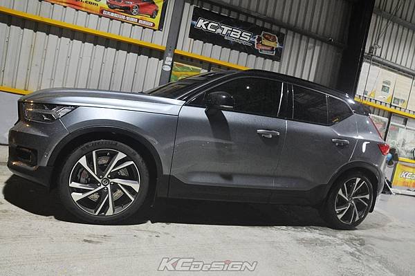 Volvo XC40 T5R 升級 KCDesign V2 倒插、前六+390mm、後380mm、強化考耳、進氣濾網_036.jpg