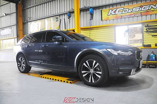 Volvo V90CC T6 前後防 全拉 201020_002.jpg