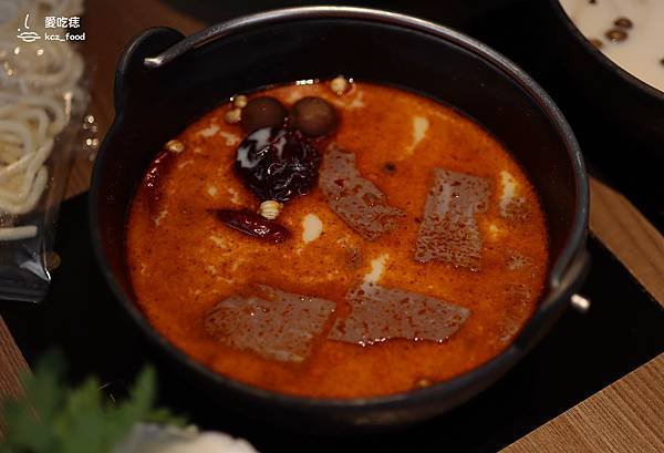 【高雄岡山區美食】築間幸福鍋物 火烤雙饗 岡山樂購廣場店｜高