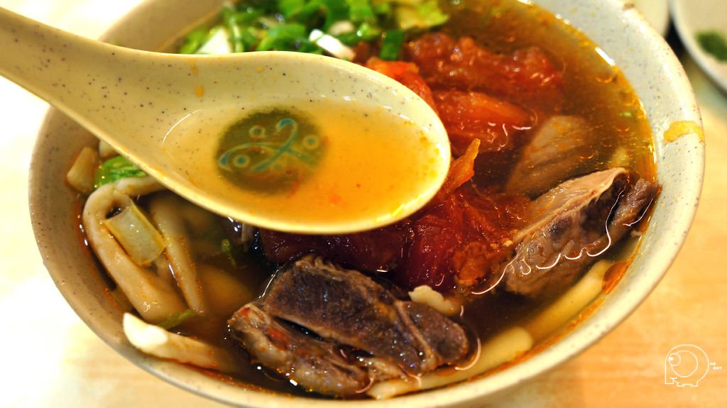 蕃茄牛肉麵