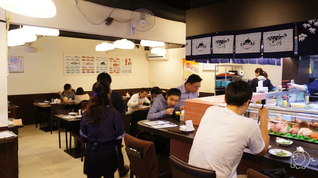 店內