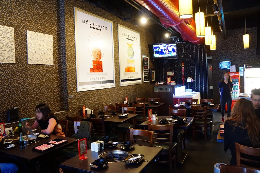 店內