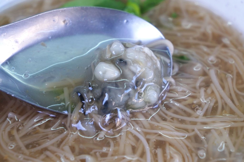 蚵仔麵線